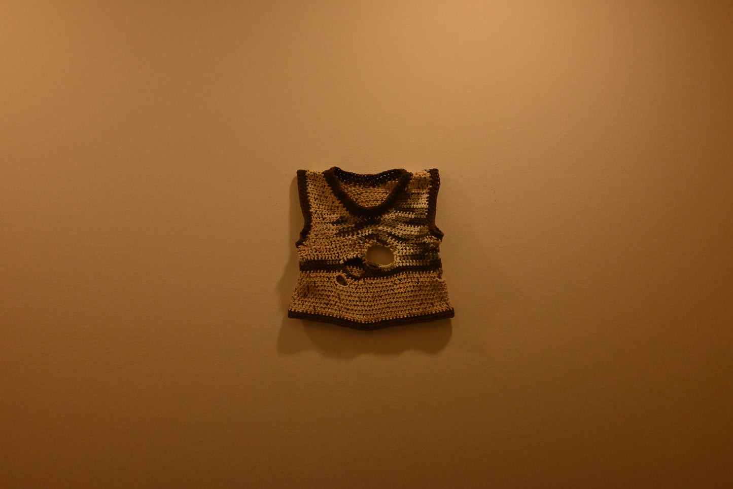 Caldera Crater Vest